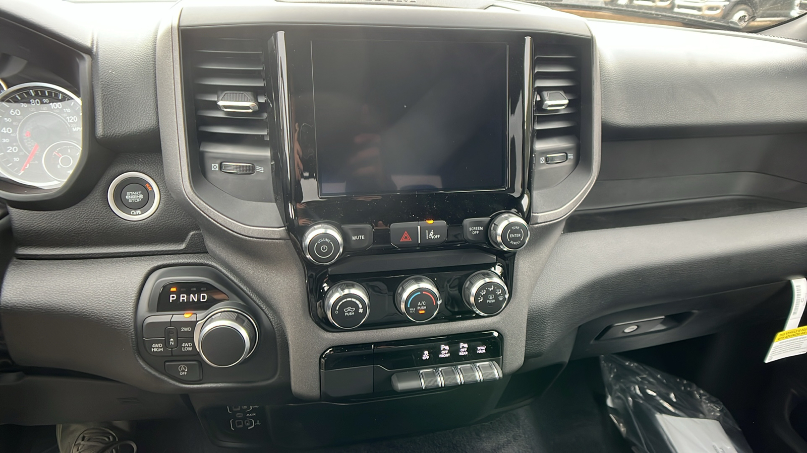 2025 Ram 1500 Tradesman 21