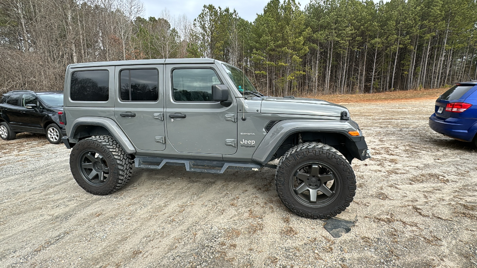 2019 Jeep Wrangler Unlimited Sahara 3