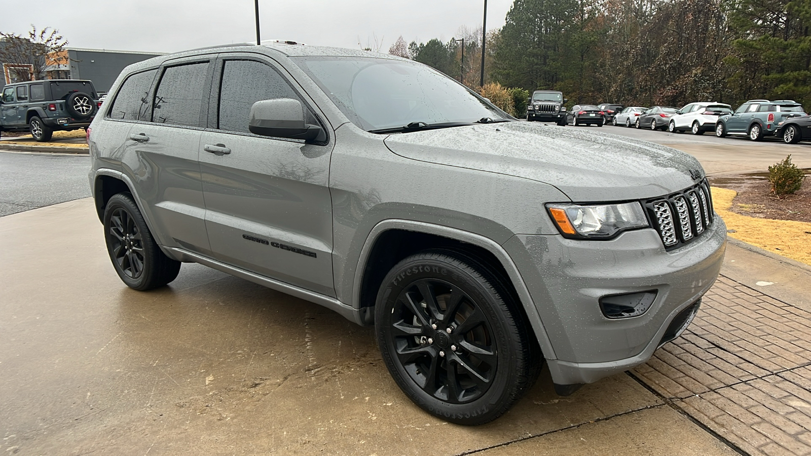 2021 Jeep Grand Cherokee Laredo X 3