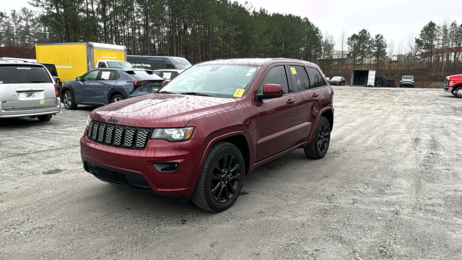 2019 Jeep Grand Cherokee Altitude 1