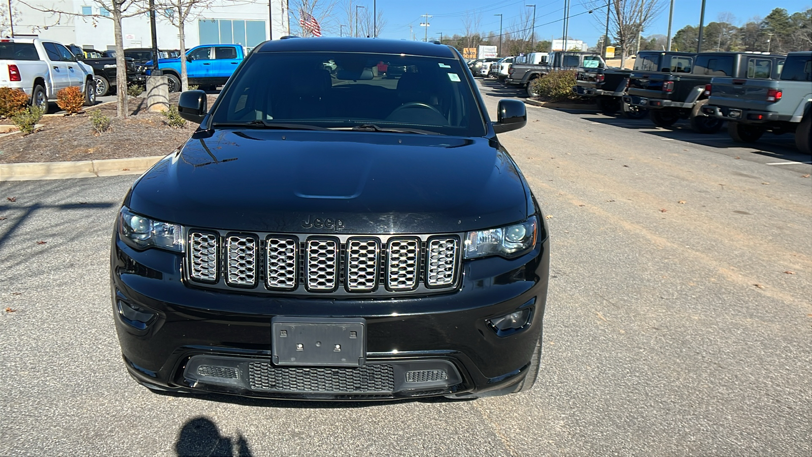 2021 Jeep Grand Cherokee Laredo X 2