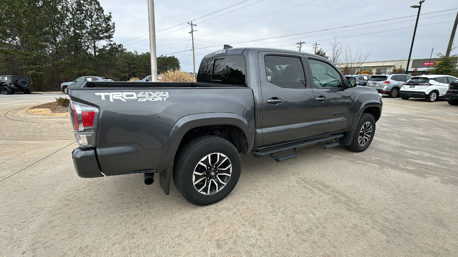 2022 Toyota Tacoma 4WD  5