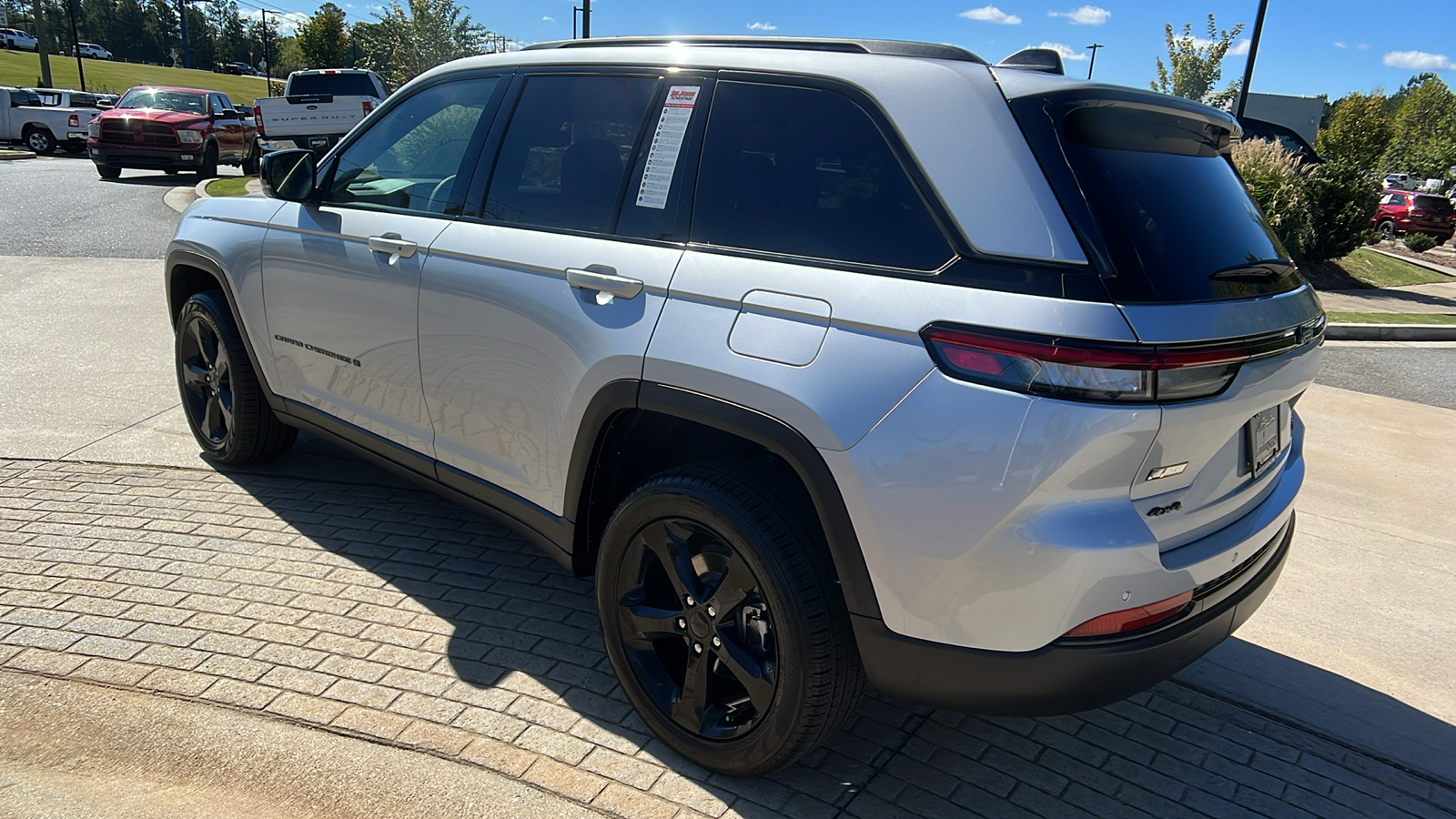 2024 Jeep Grand Cherokee Limited 7