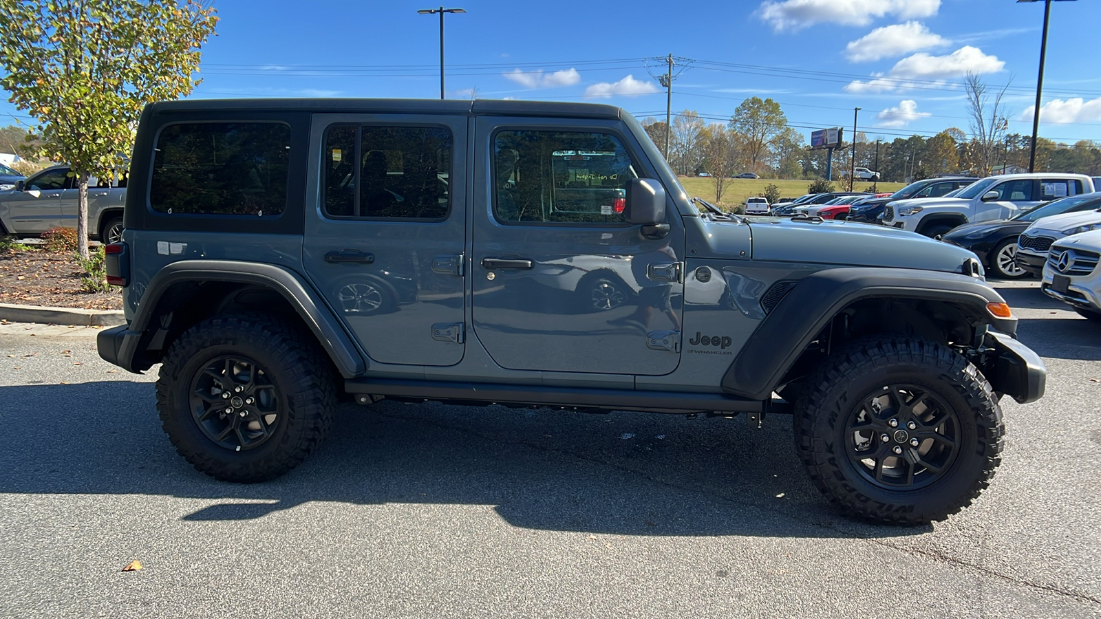 2024 Jeep Wrangler Willys 4