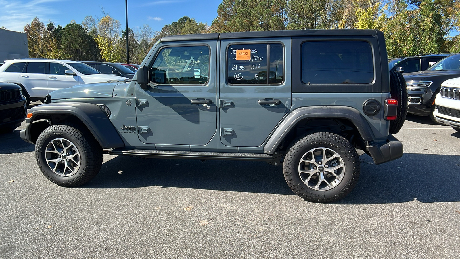 2024 Jeep Wrangler Sport S 8