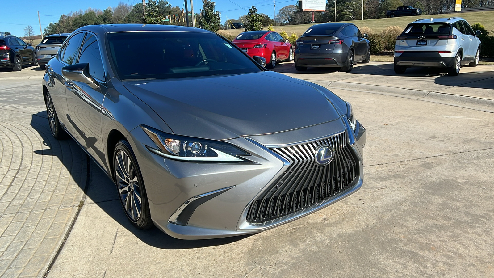 2021 Lexus ES ES 300h 3