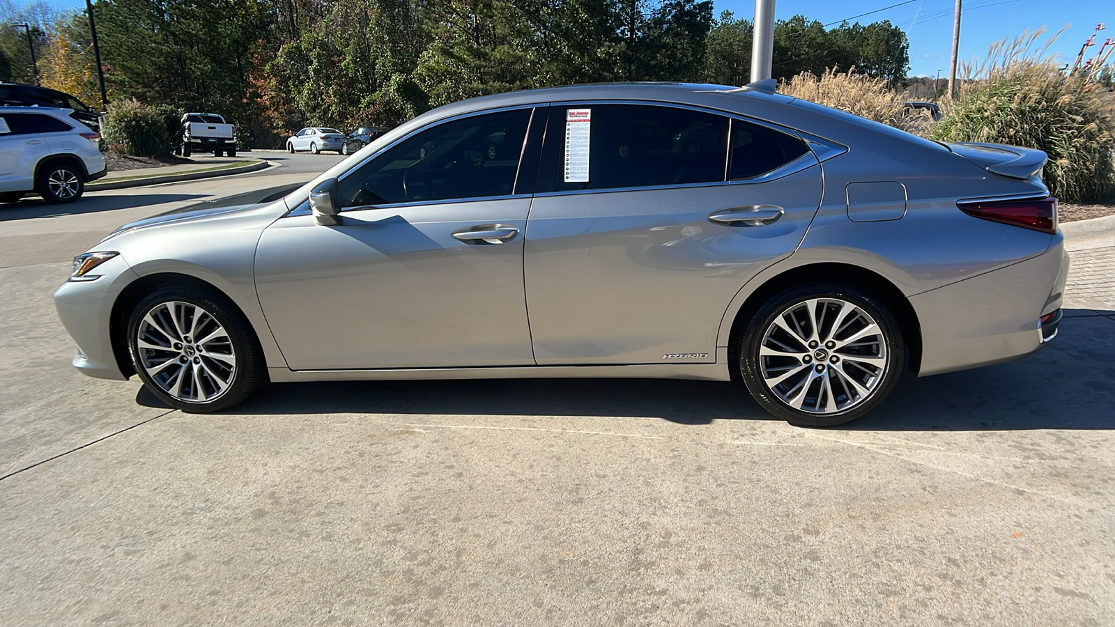 2021 Lexus ES ES 300h 8