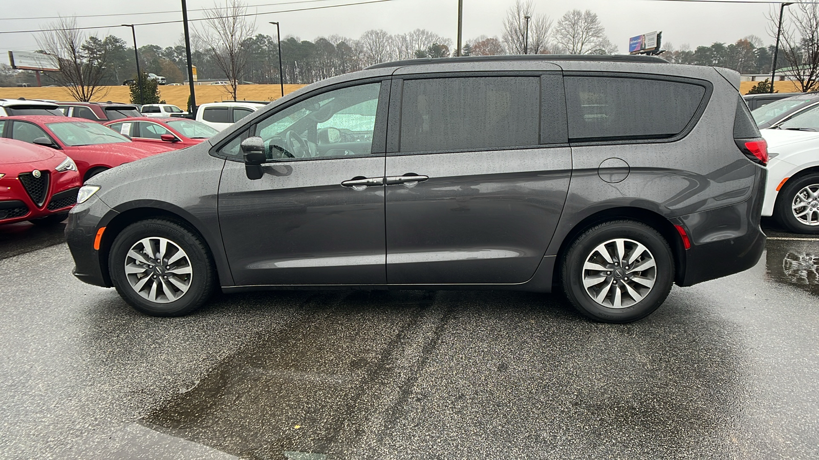 2021 Chrysler Pacifica Touring L 8