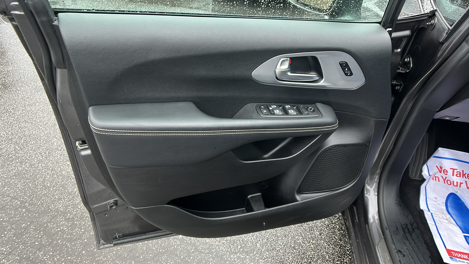 2021 Chrysler Pacifica Touring L 11