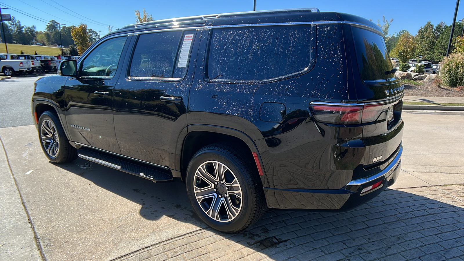 2024 Jeep Wagoneer Series II 7