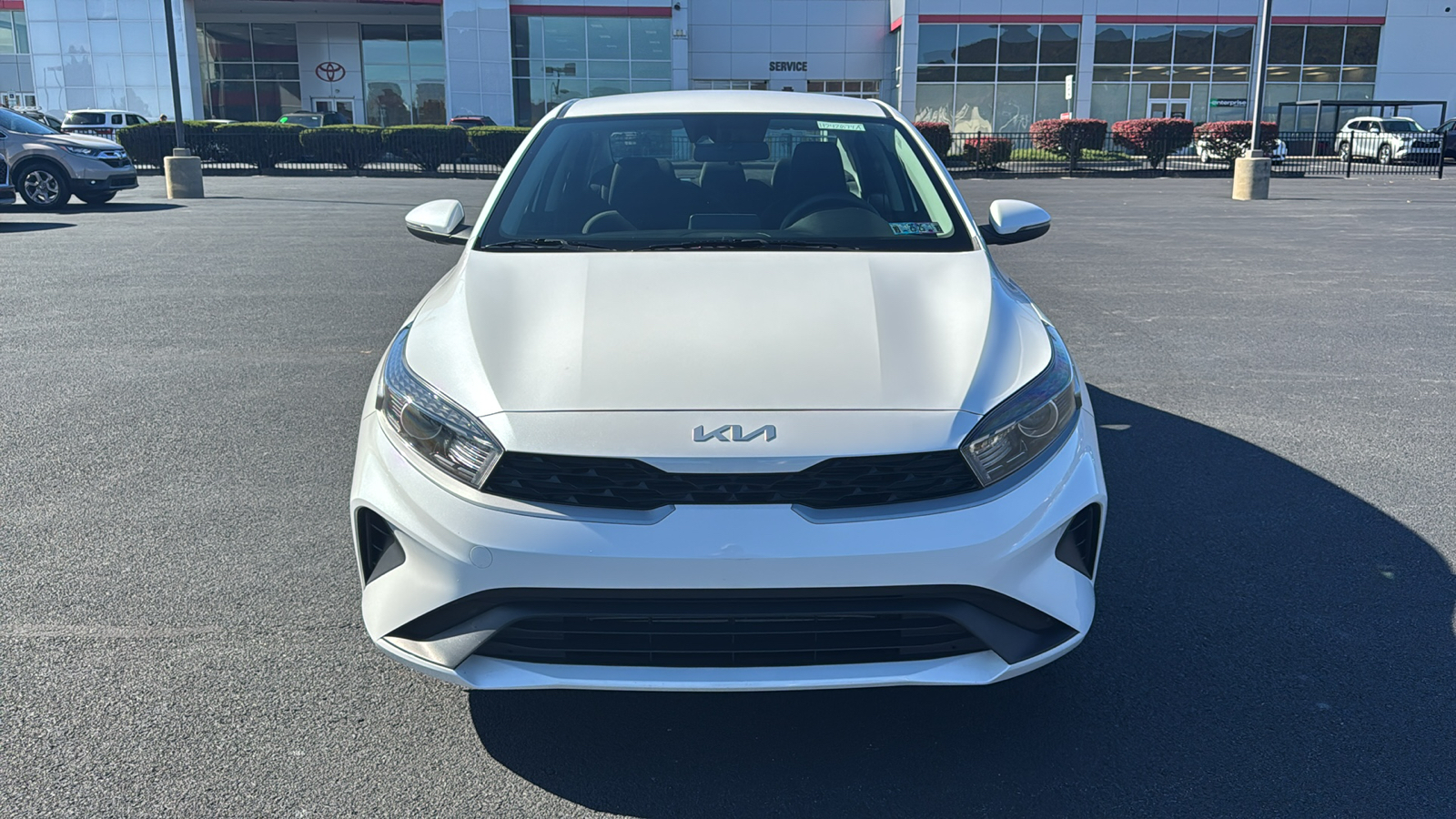 2022 Kia Forte LXS 2