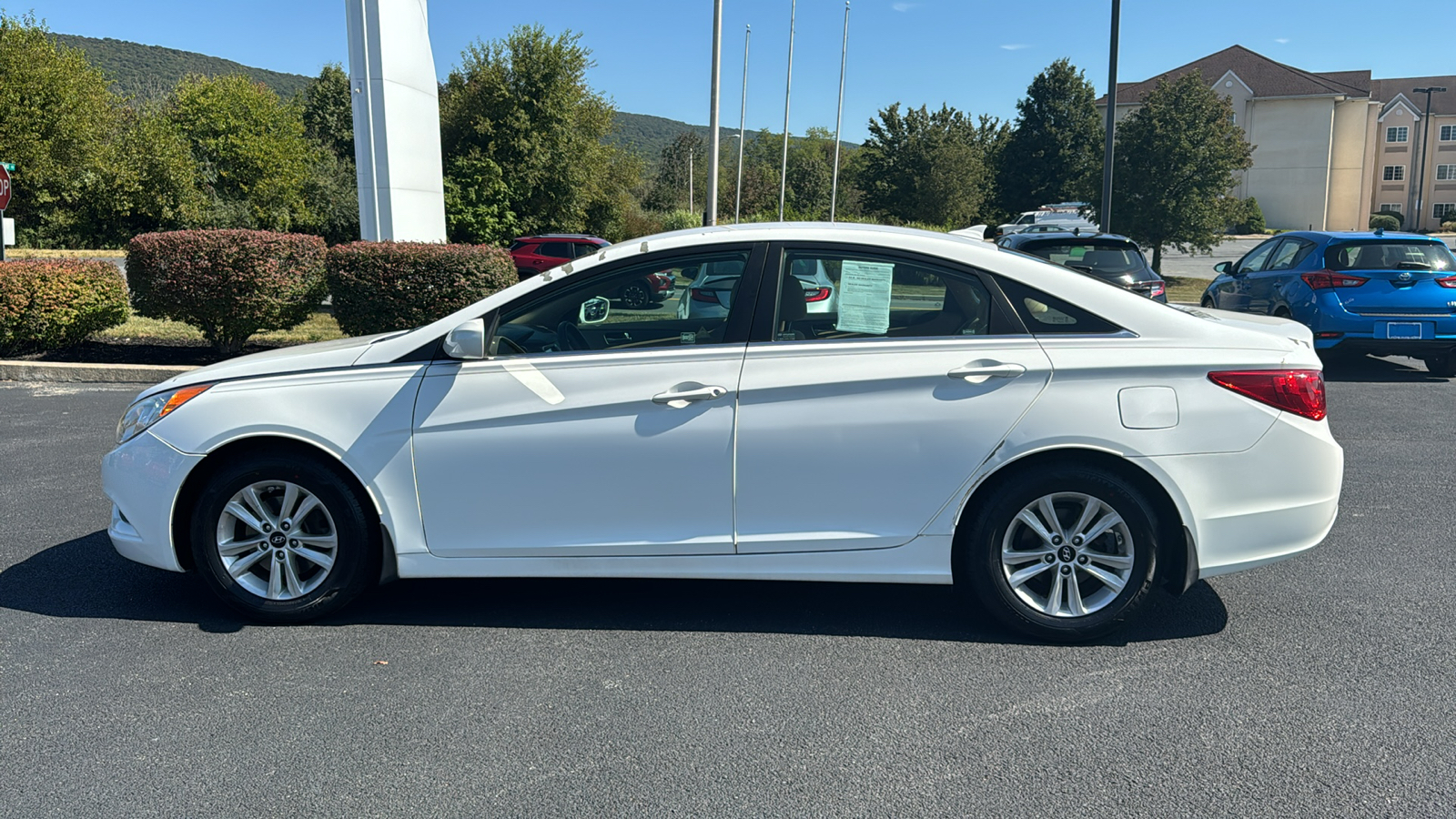 2012 Hyundai Sonata GLS 11