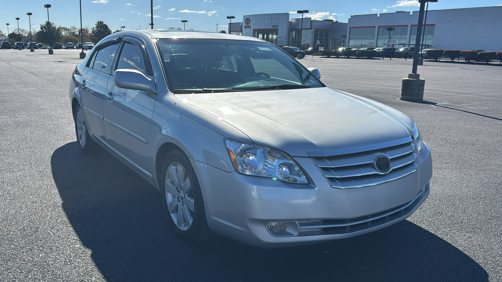 2006 Toyota Avalon XLS 3