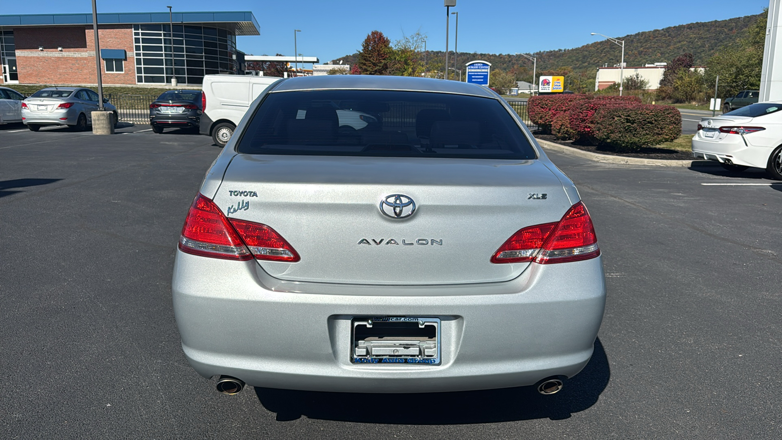 2006 Toyota Avalon XLS 7