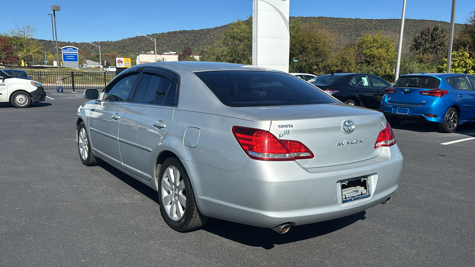 2006 Toyota Avalon XLS 10