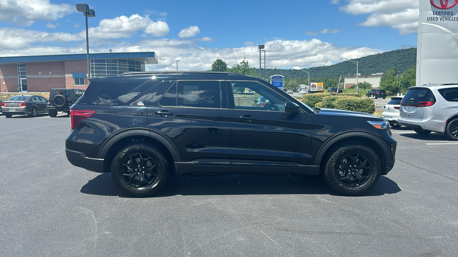 2023 Ford Explorer Timberline 4