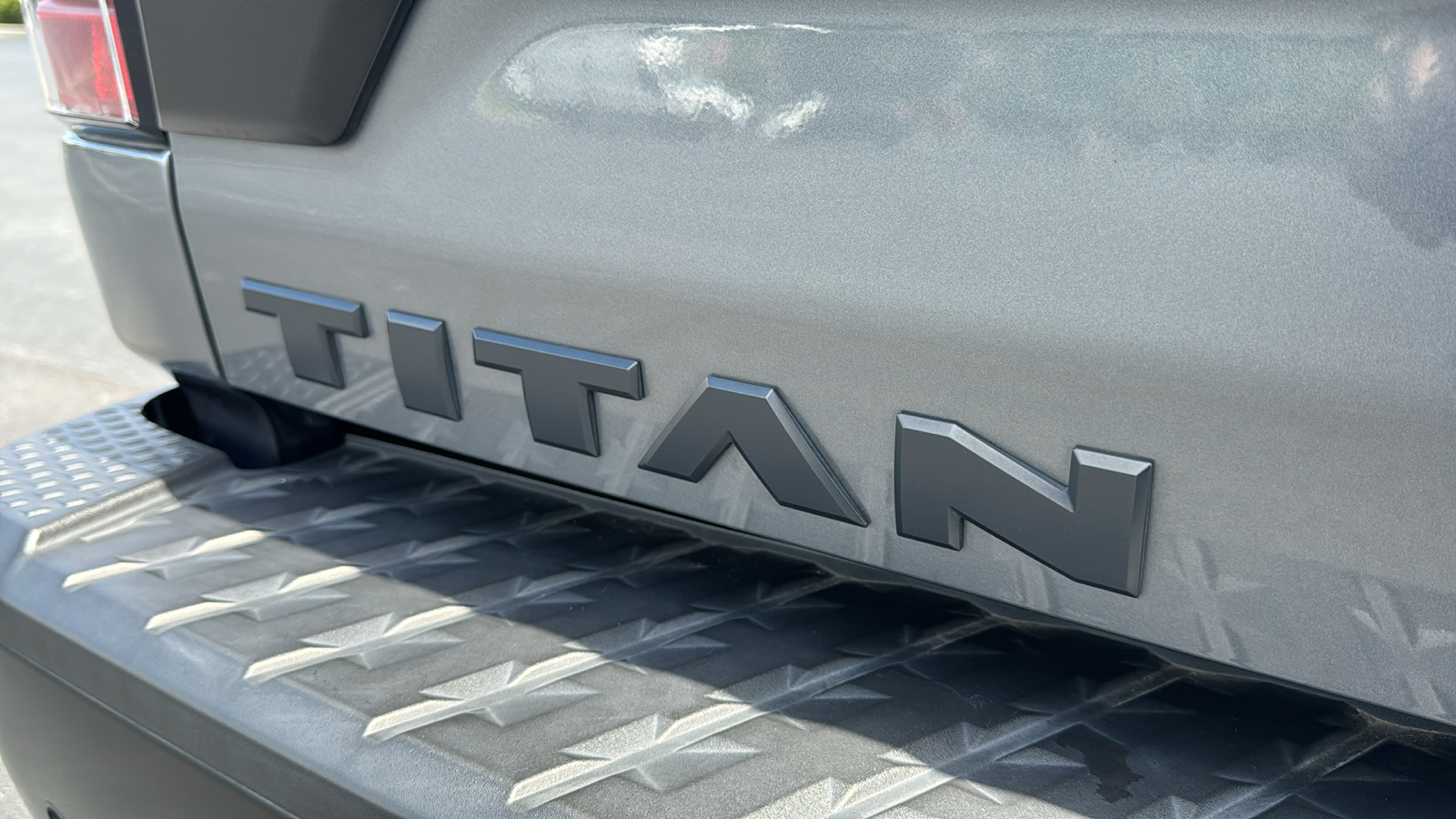 2021 Nissan Titan PRO-4X 10