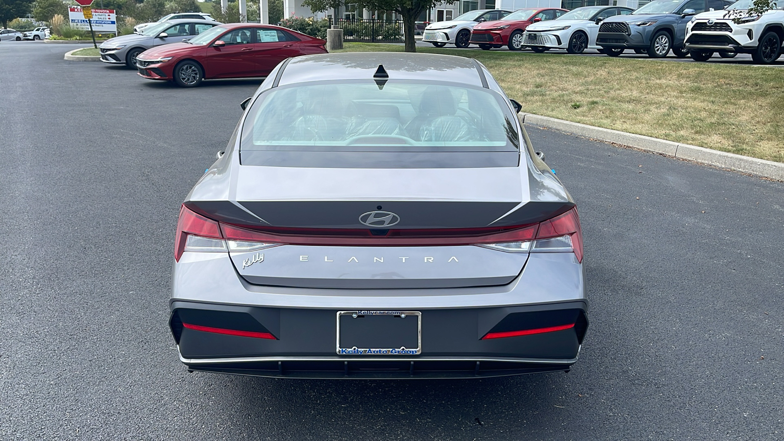 2025 Hyundai Elantra SE 5