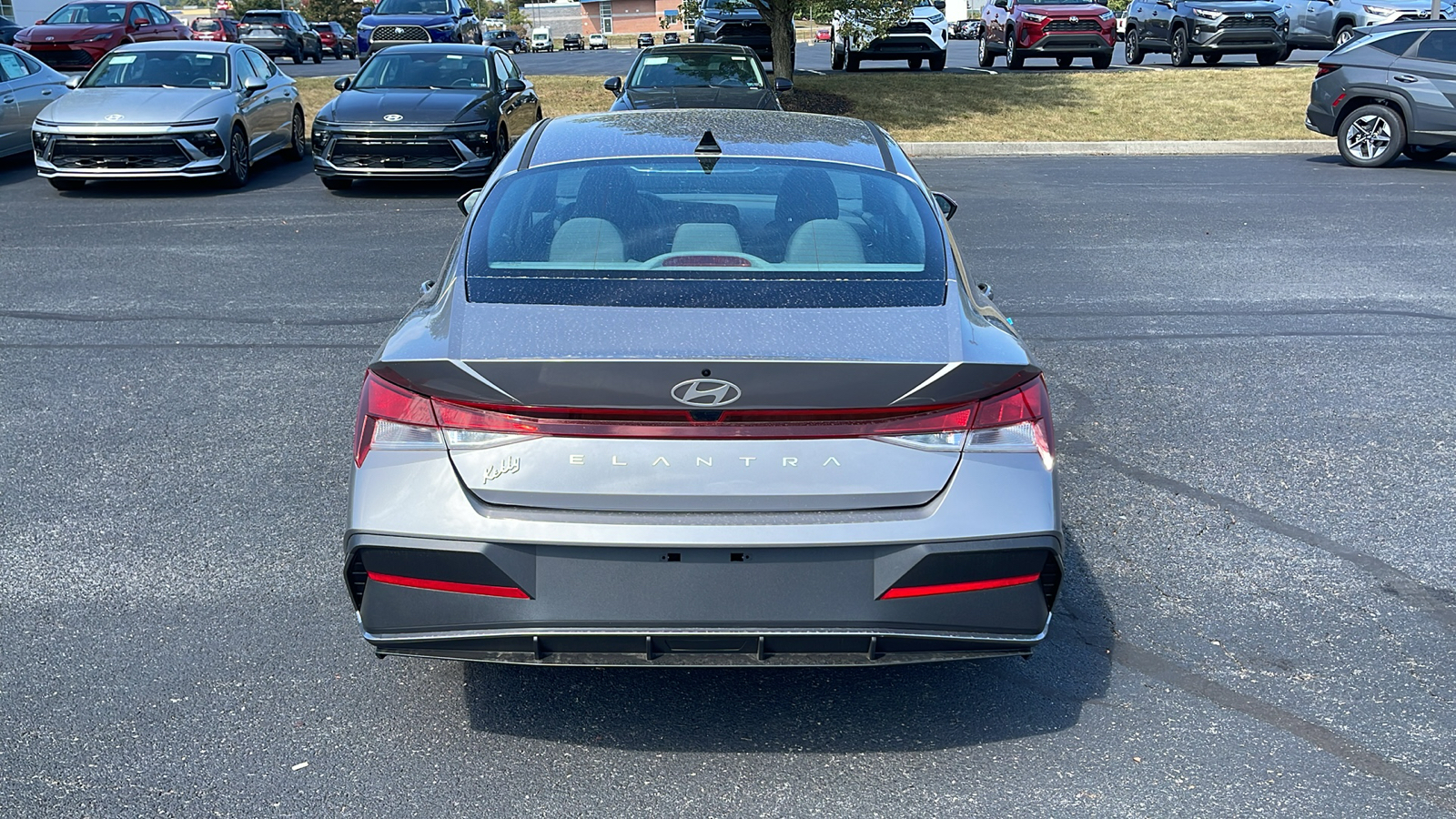 2025 Hyundai Elantra SE 5