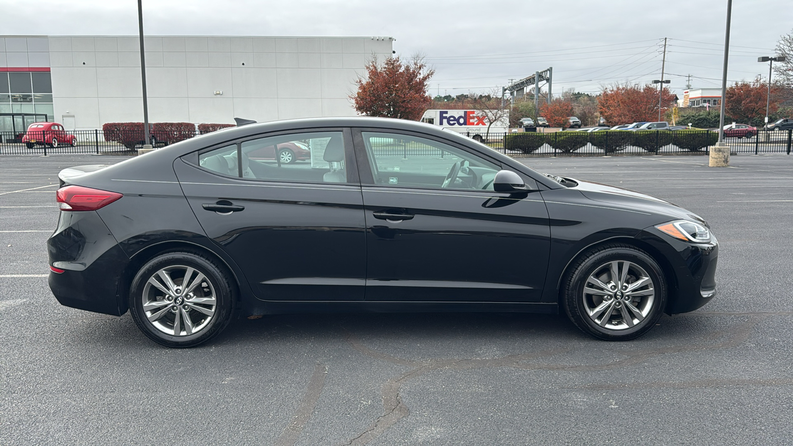 2017 Hyundai Elantra SE 4