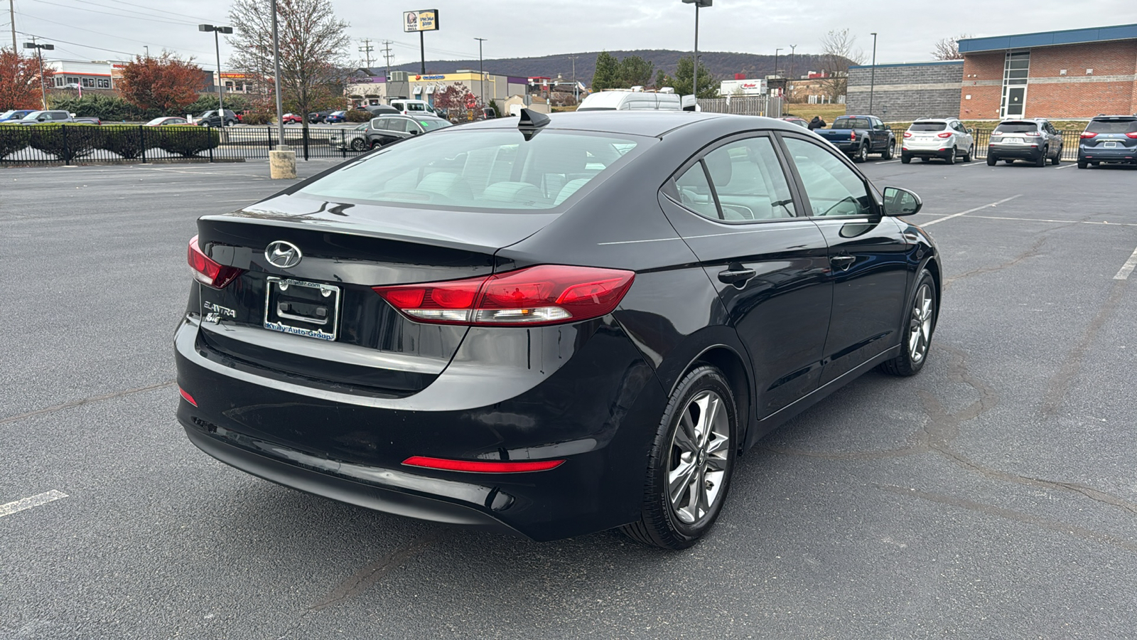 2017 Hyundai Elantra SE 7