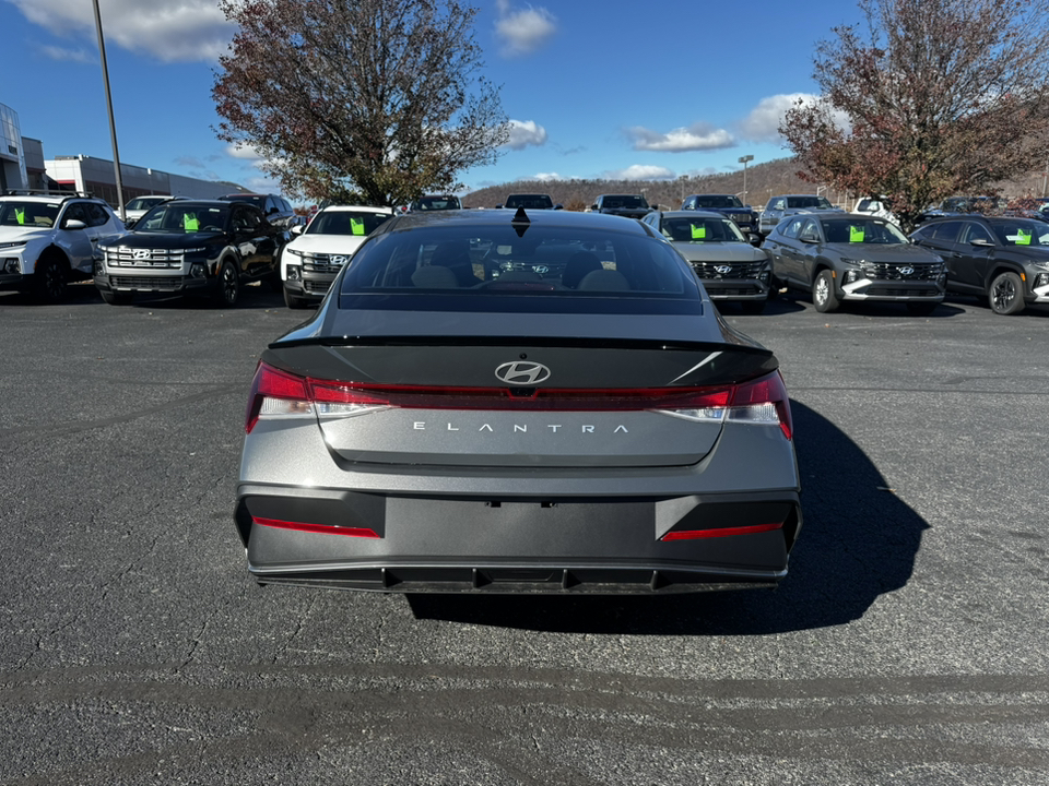 2025 Hyundai Elantra SEL 6