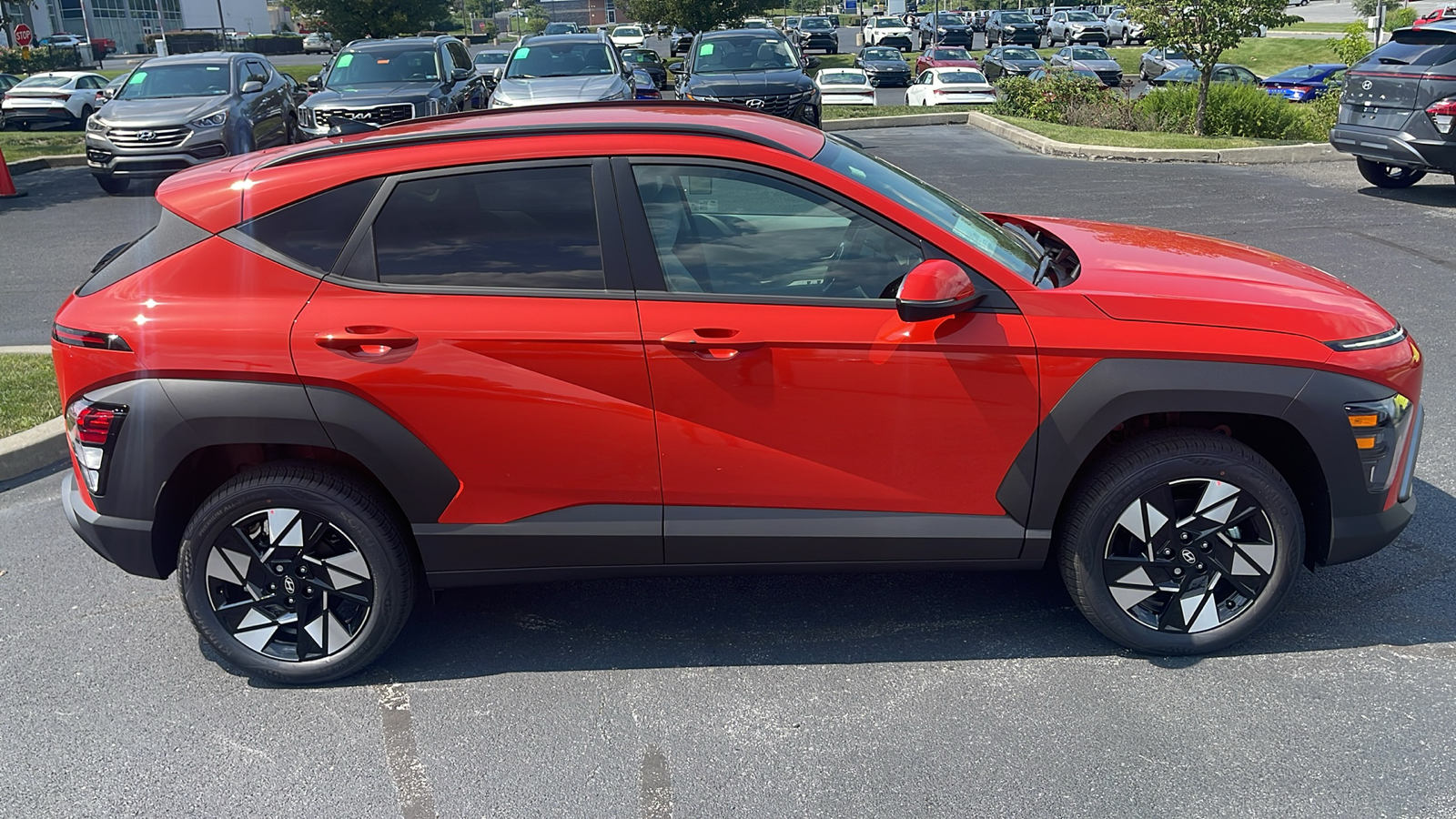 2025 Hyundai Kona SEL 3