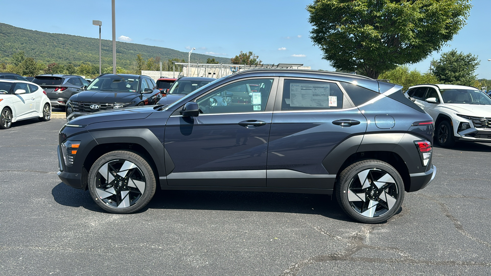 2025 Hyundai Kona Limited 8