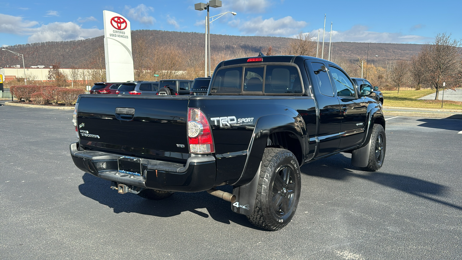 2015 Toyota Tacoma Base 8