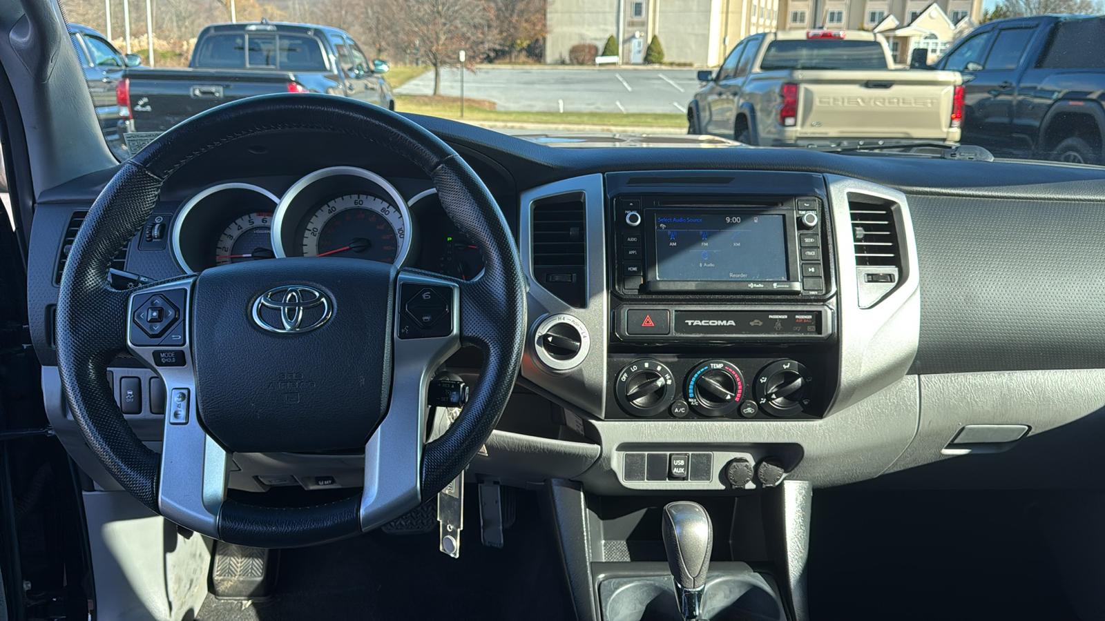 2015 Toyota Tacoma Base 18