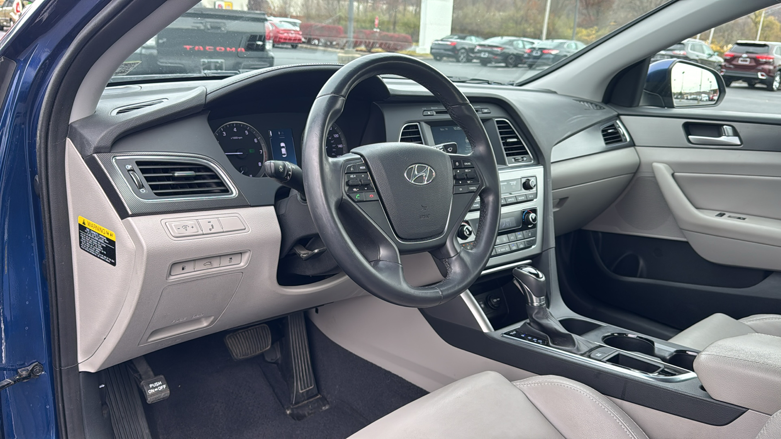 2016 Hyundai Sonata Base 24