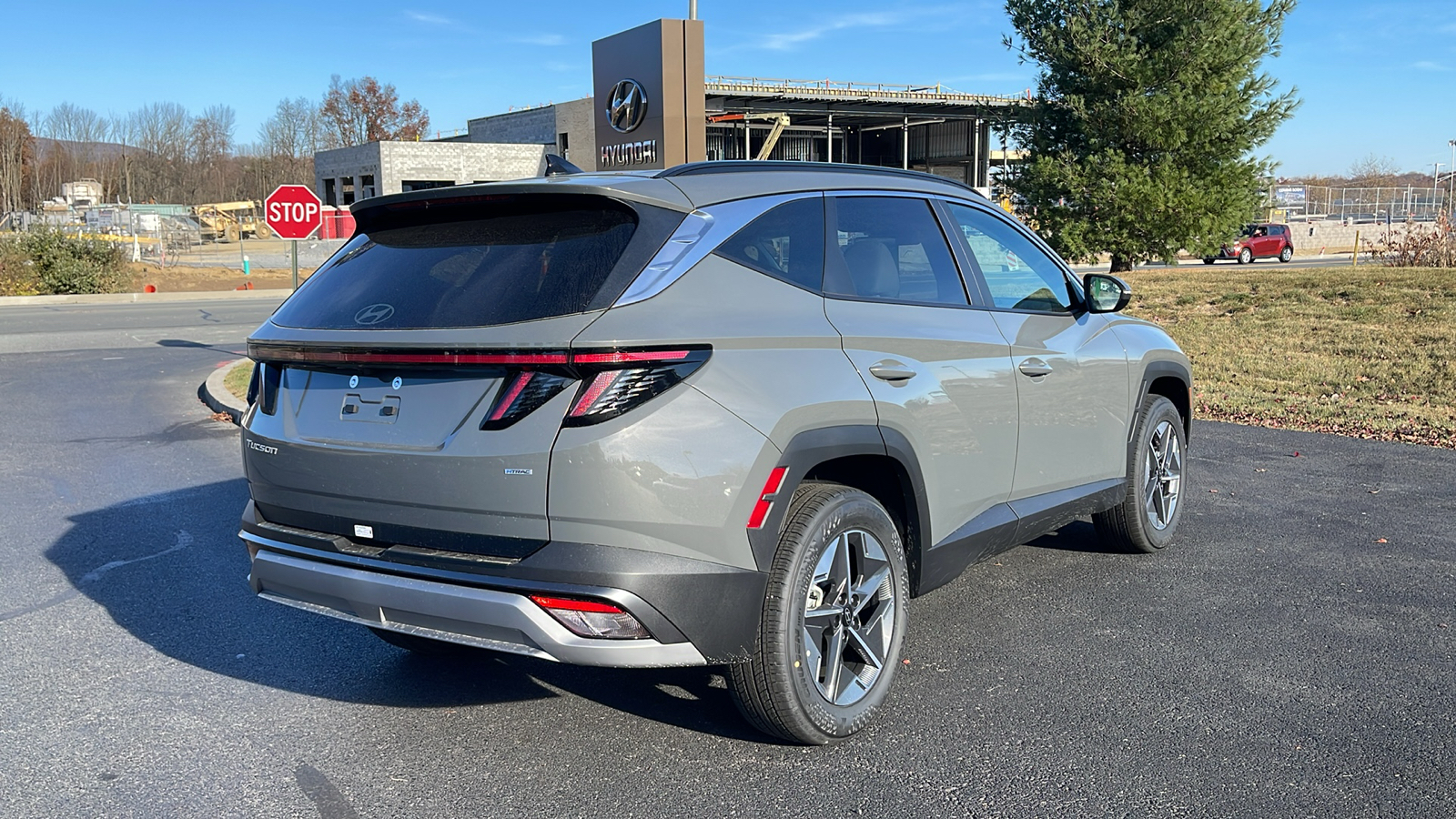 2025 Hyundai Tucson SEL 4