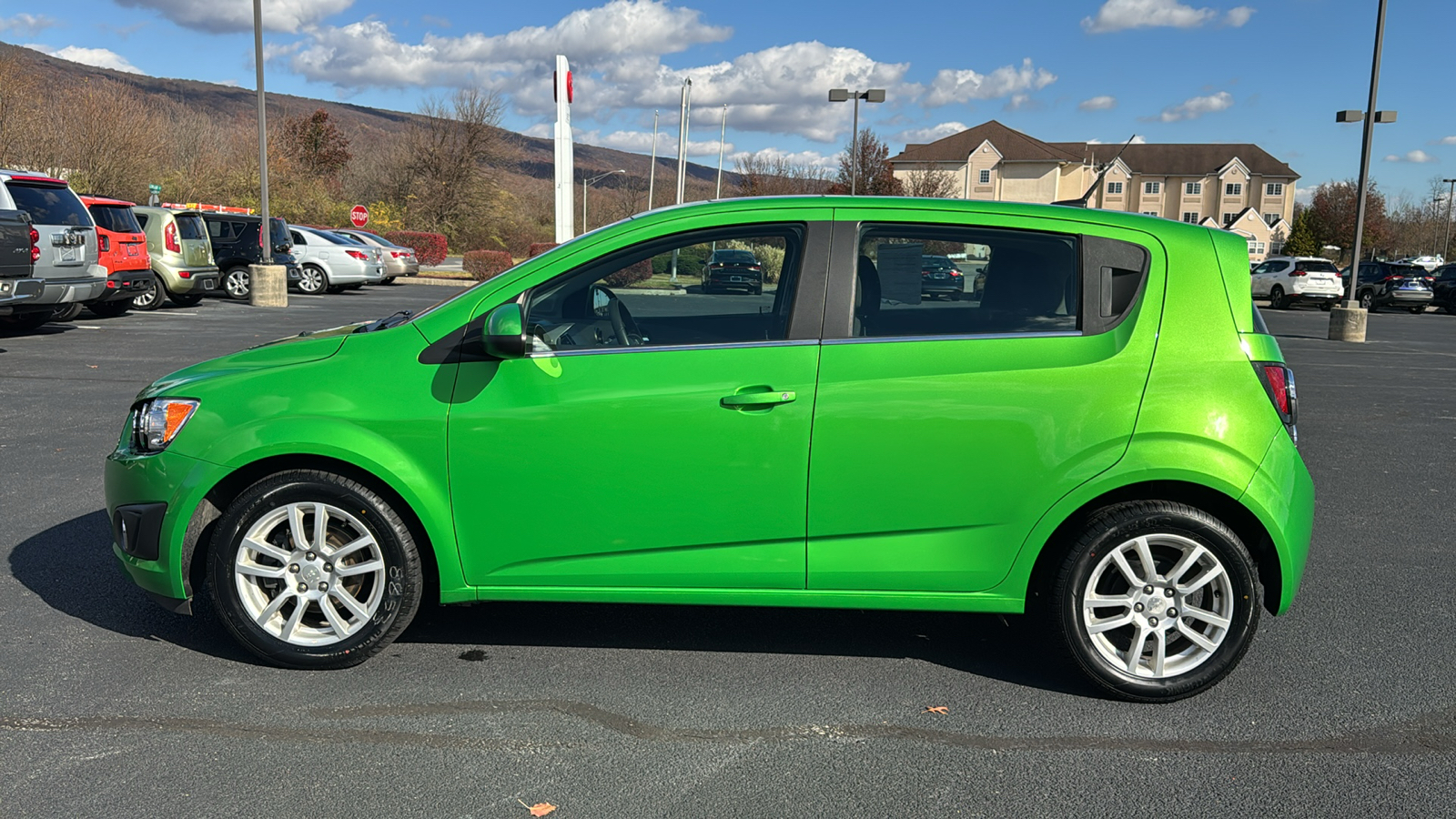 2014 Chevrolet Sonic LT 13