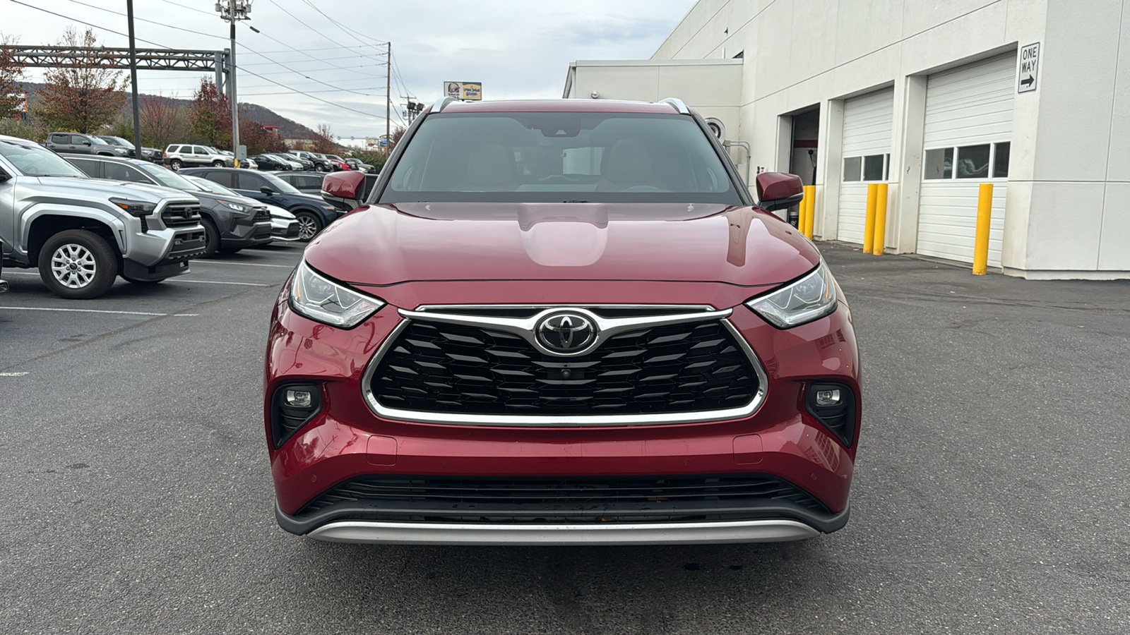 2020 Toyota Highlander Platinum 2