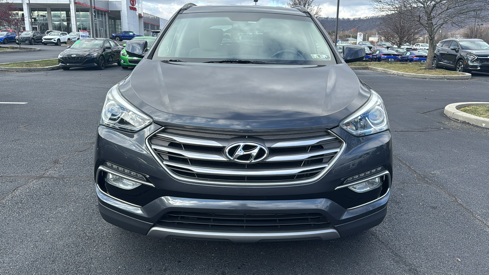 2017 Hyundai Santa Fe Sport 2.4 Base 2