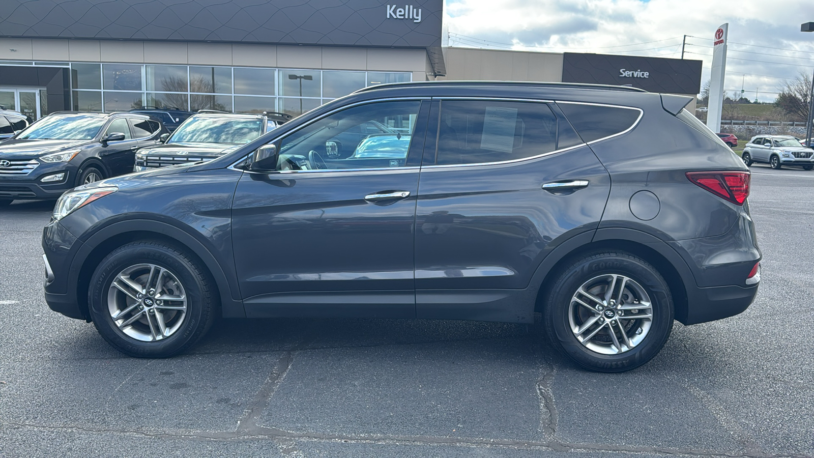 2017 Hyundai Santa Fe Sport 2.4 Base 12