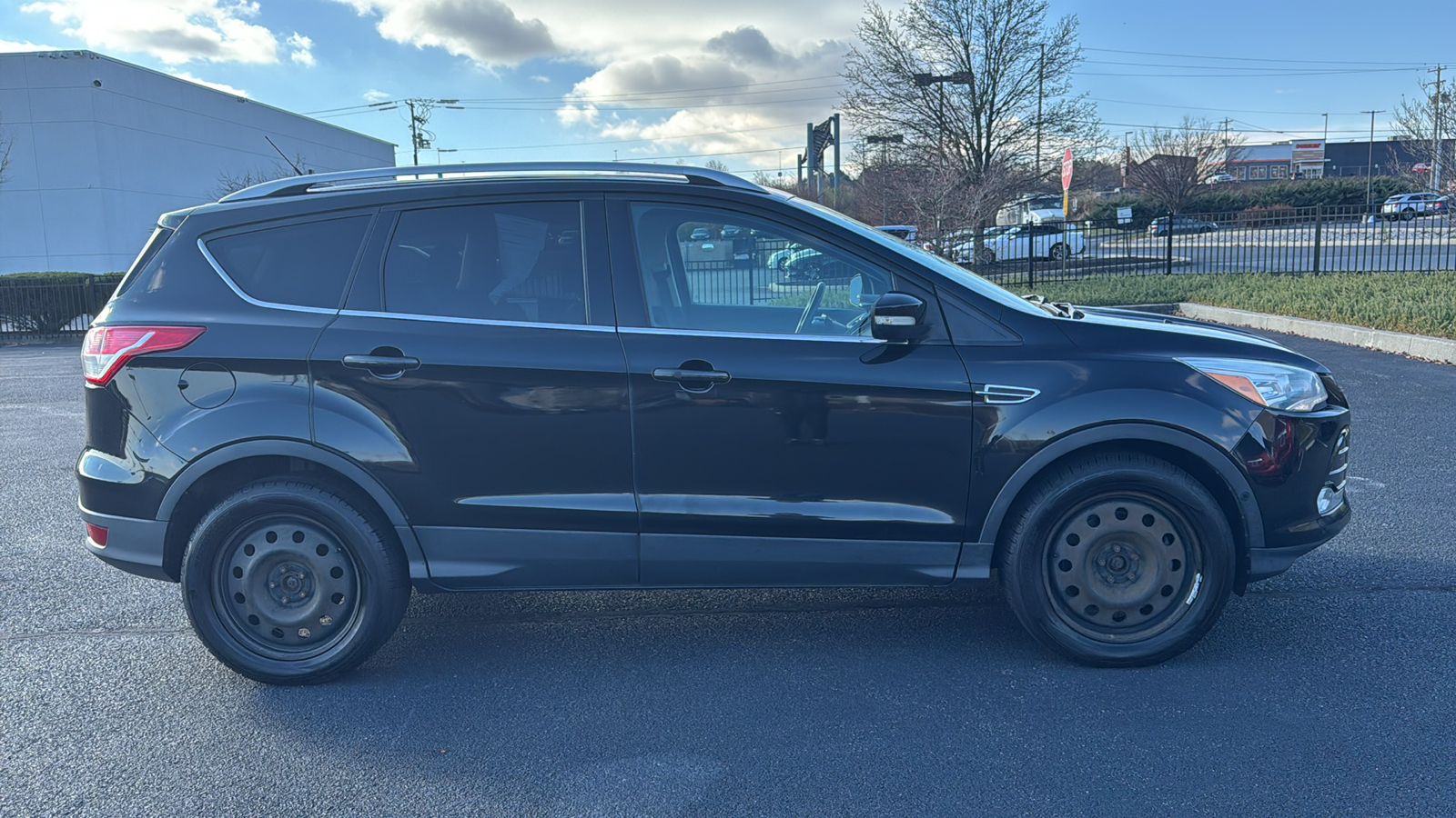 2014 Ford Escape Titanium 4