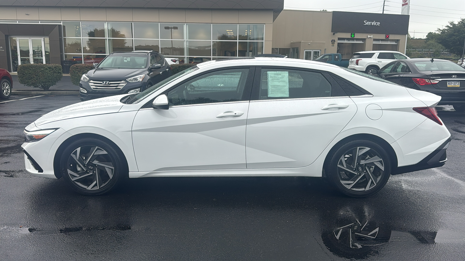 2024 Hyundai Elantra SEL 10