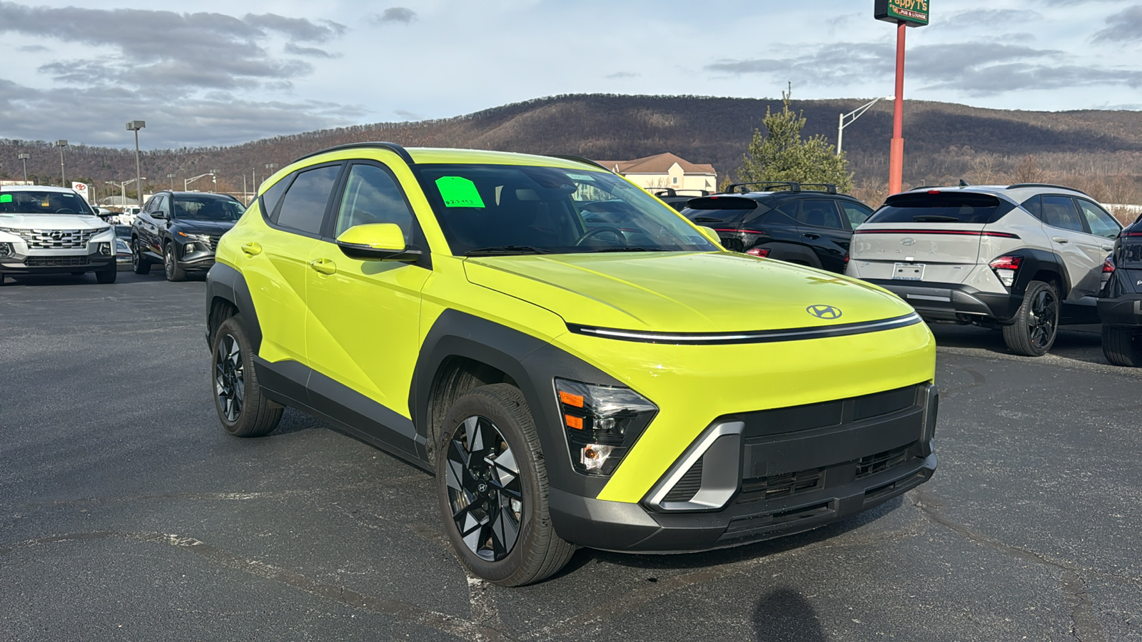 2024 Hyundai Kona SEL 3