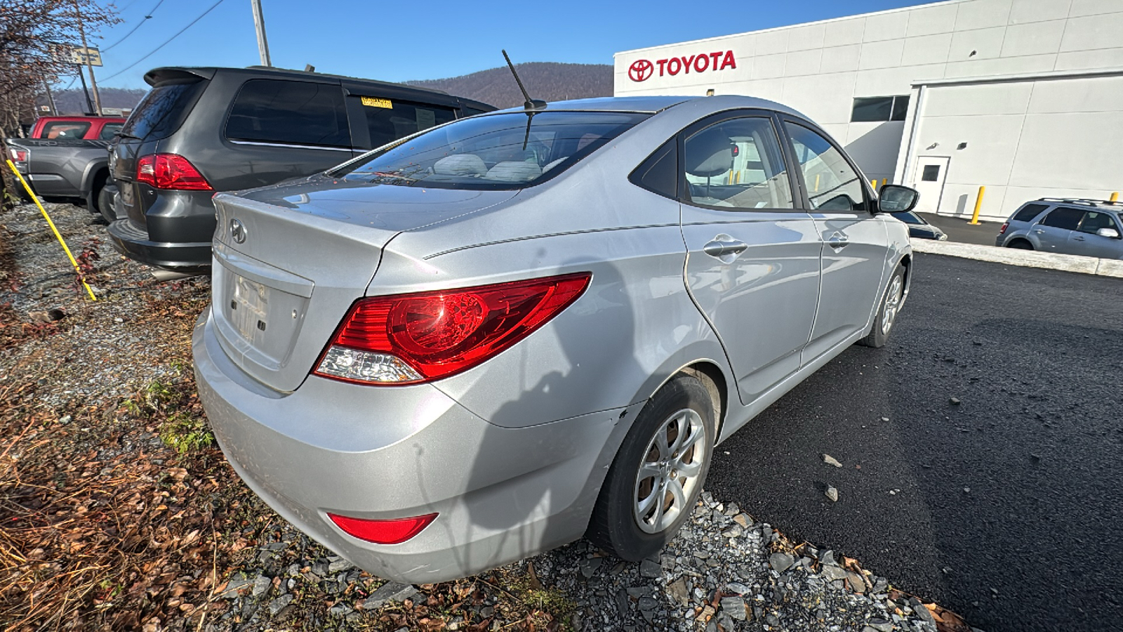 2012 Hyundai Accent GLS 6