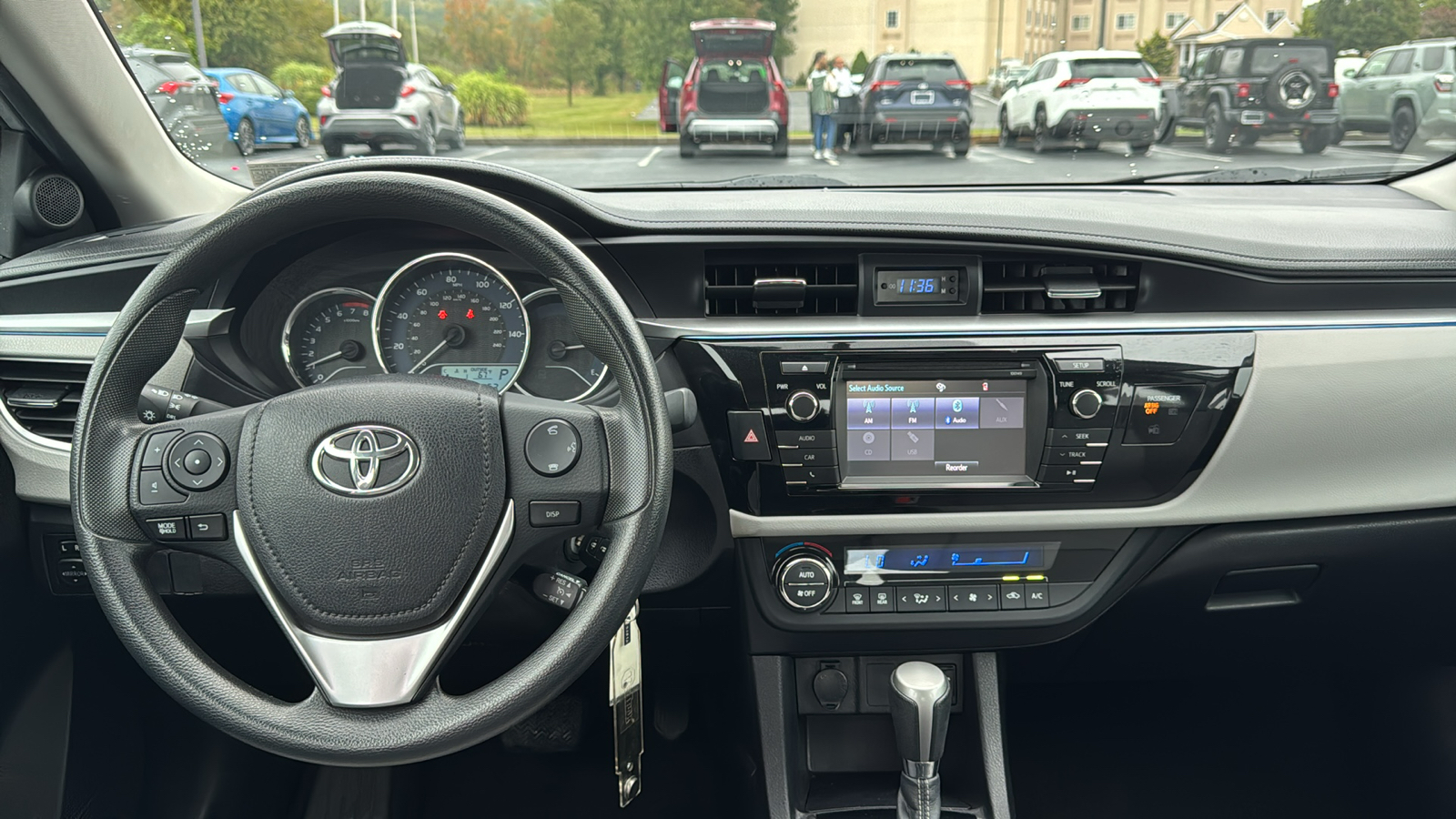 2015 Toyota Corolla L 16