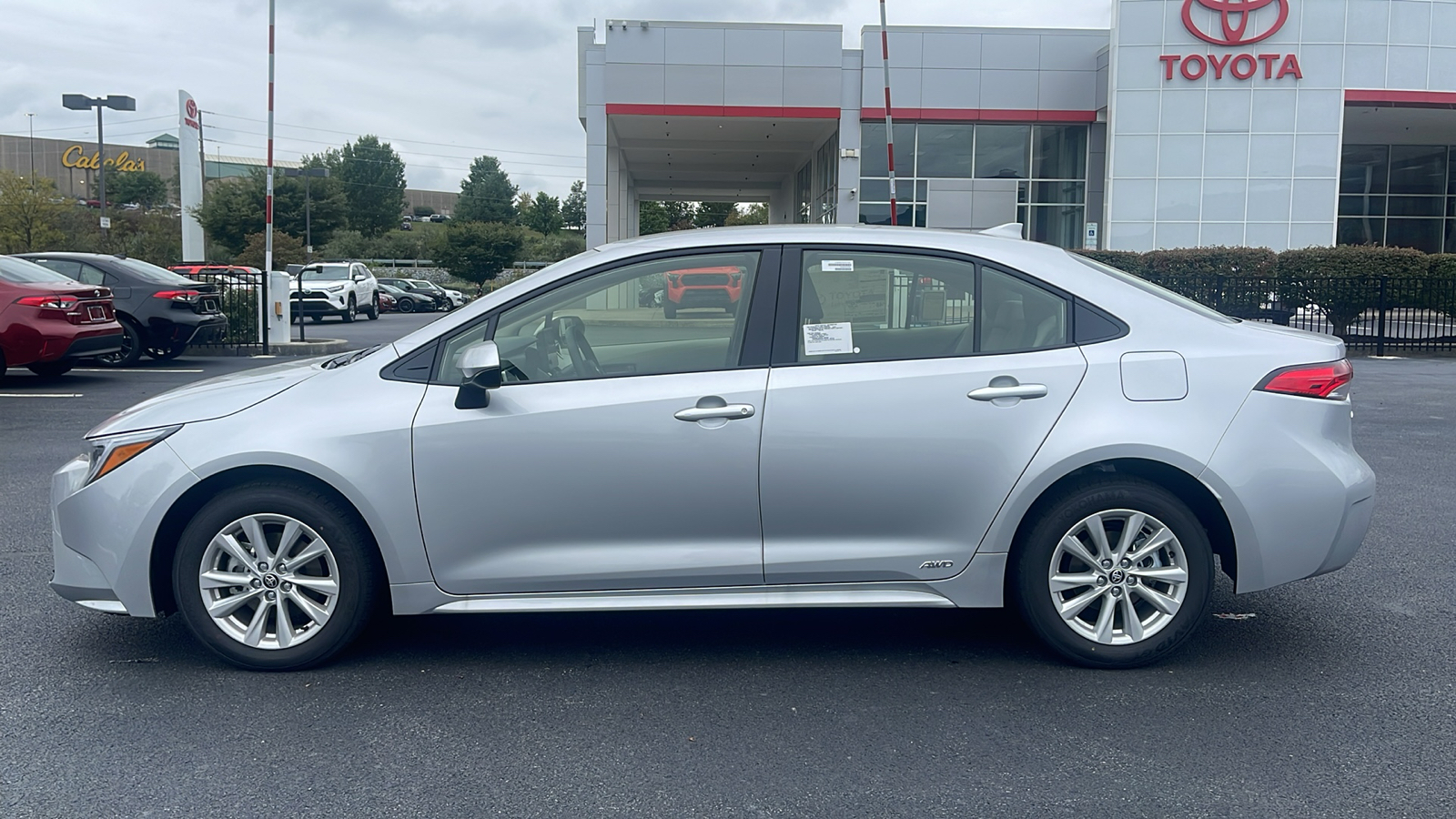 2024 Toyota Corolla Hybrid LE 6