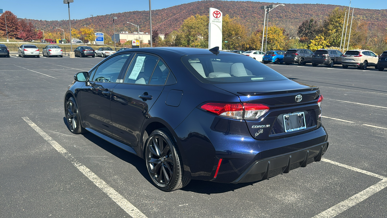 2023 Toyota Corolla SE 10