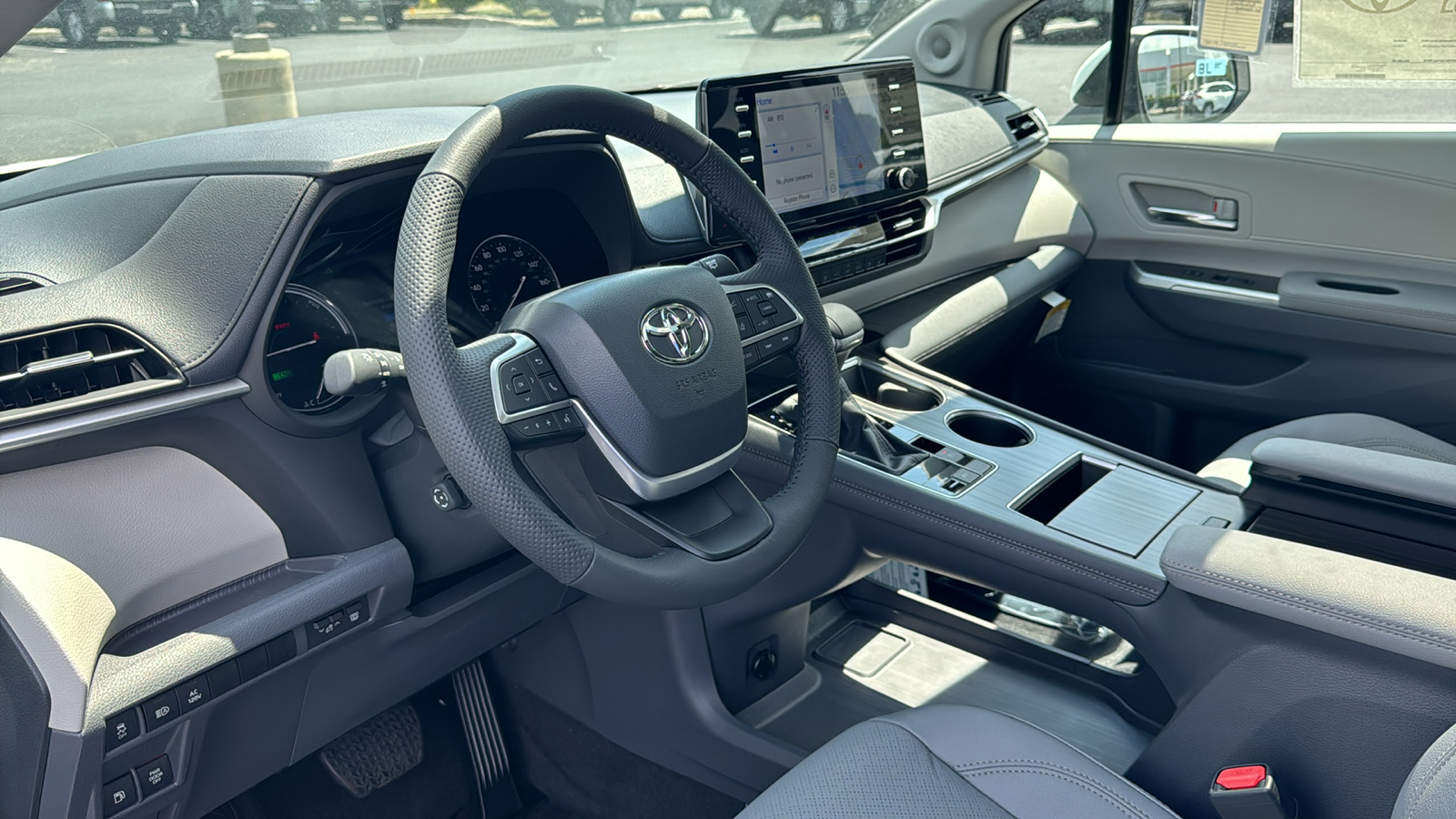 2024 Toyota Sienna Limited 11