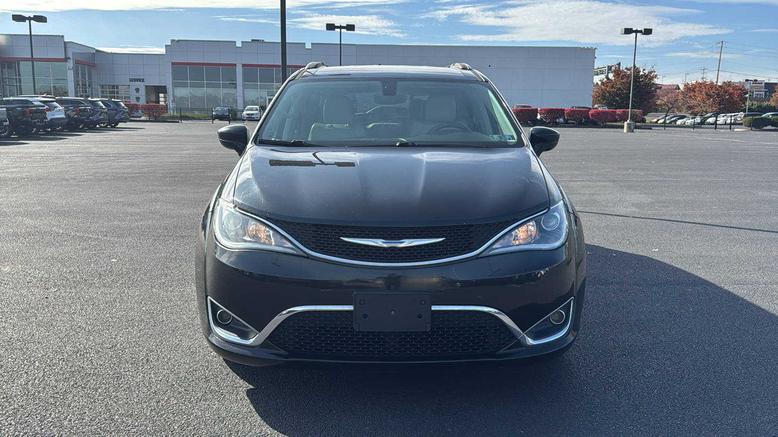 2018 Chrysler Pacifica Touring L 2