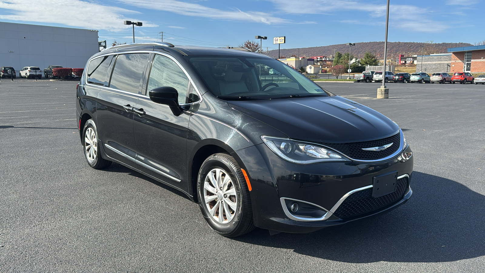 2018 Chrysler Pacifica Touring L 3