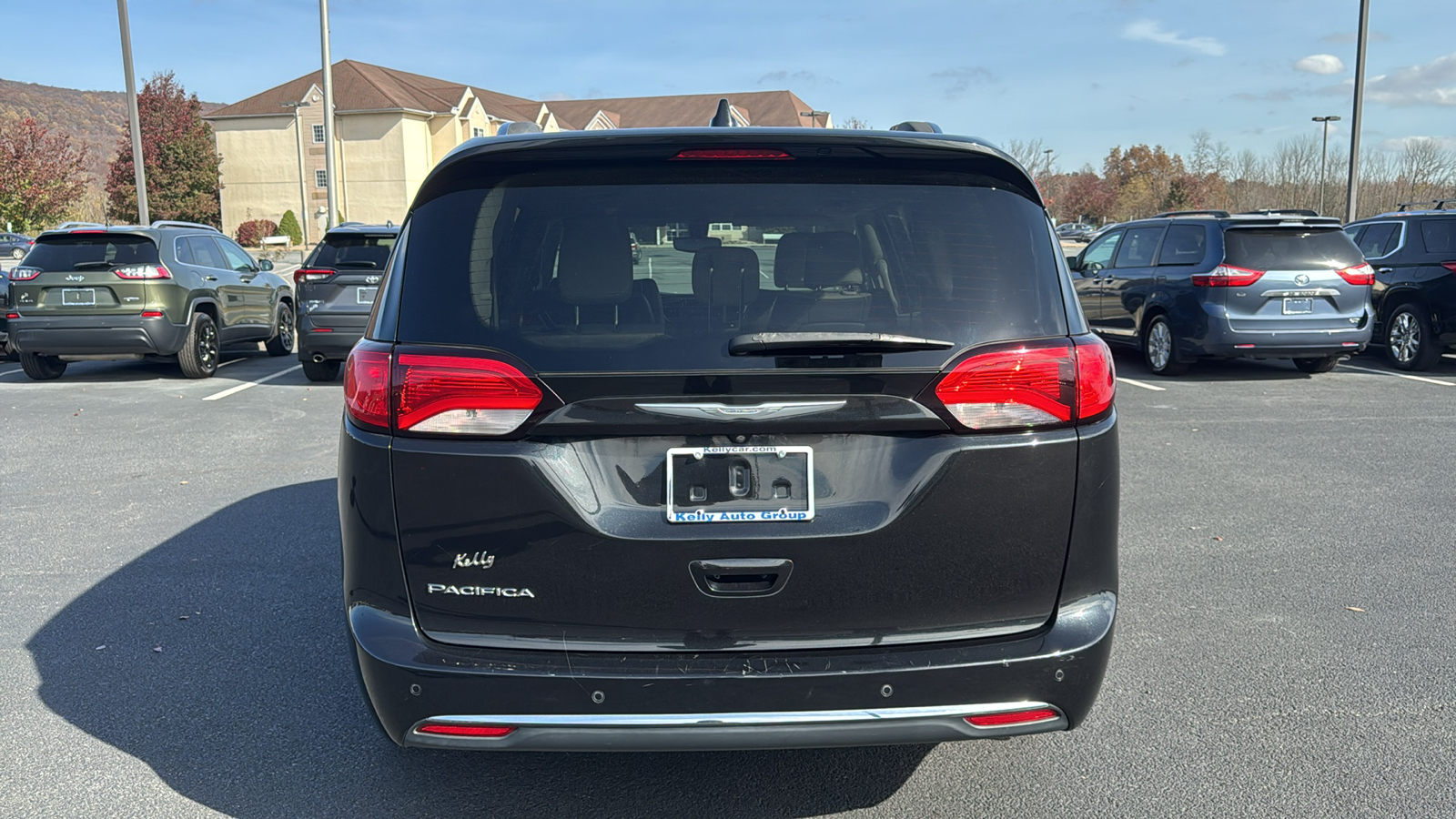 2018 Chrysler Pacifica Touring L 7