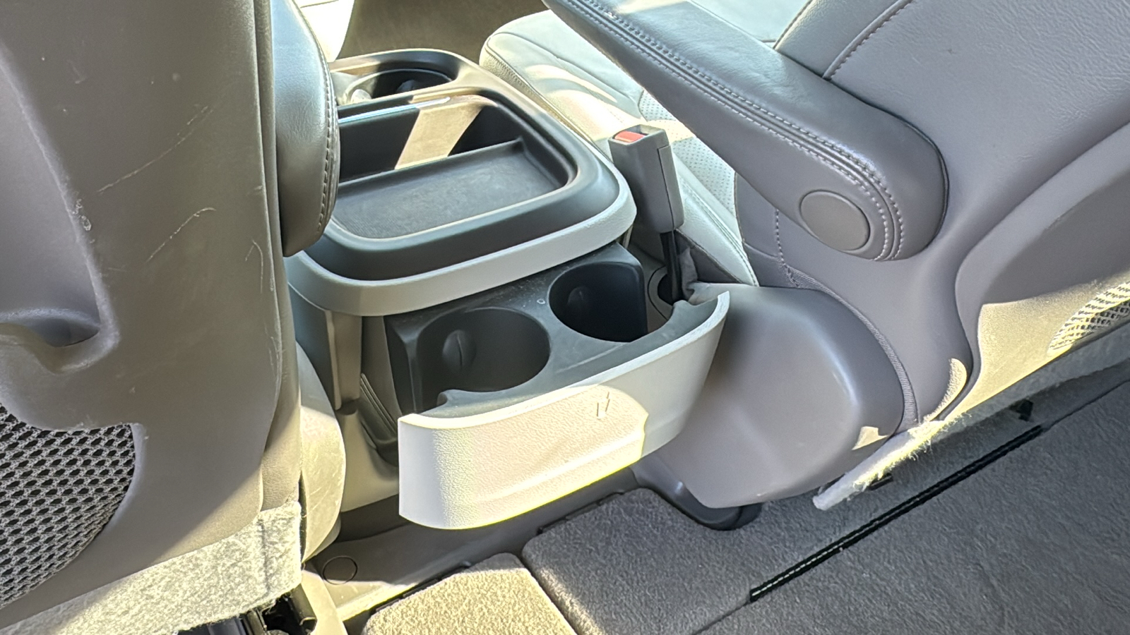 2018 Chrysler Pacifica Touring L 16