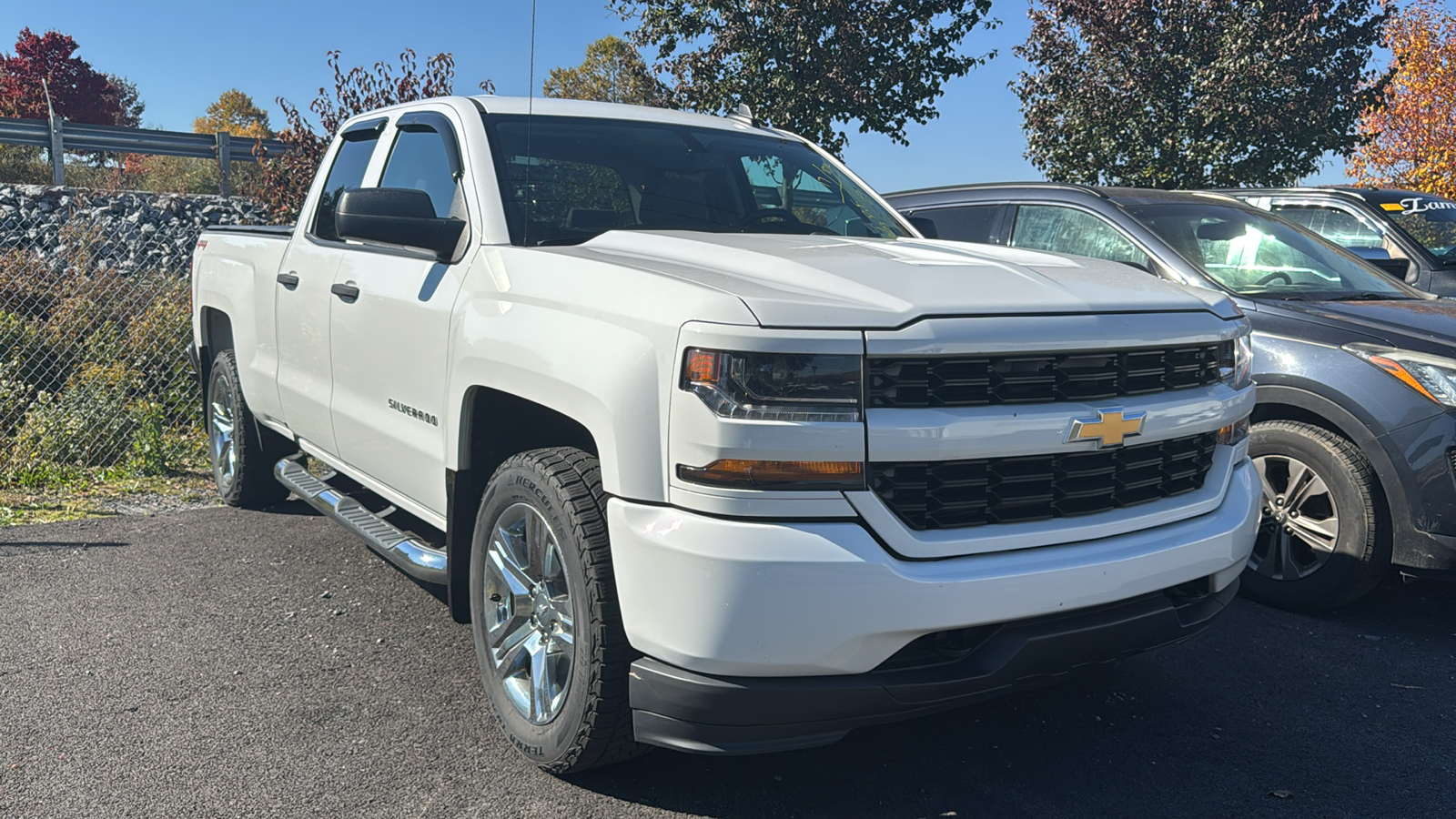 2017 Chevrolet Silverado 1500 Custom 3