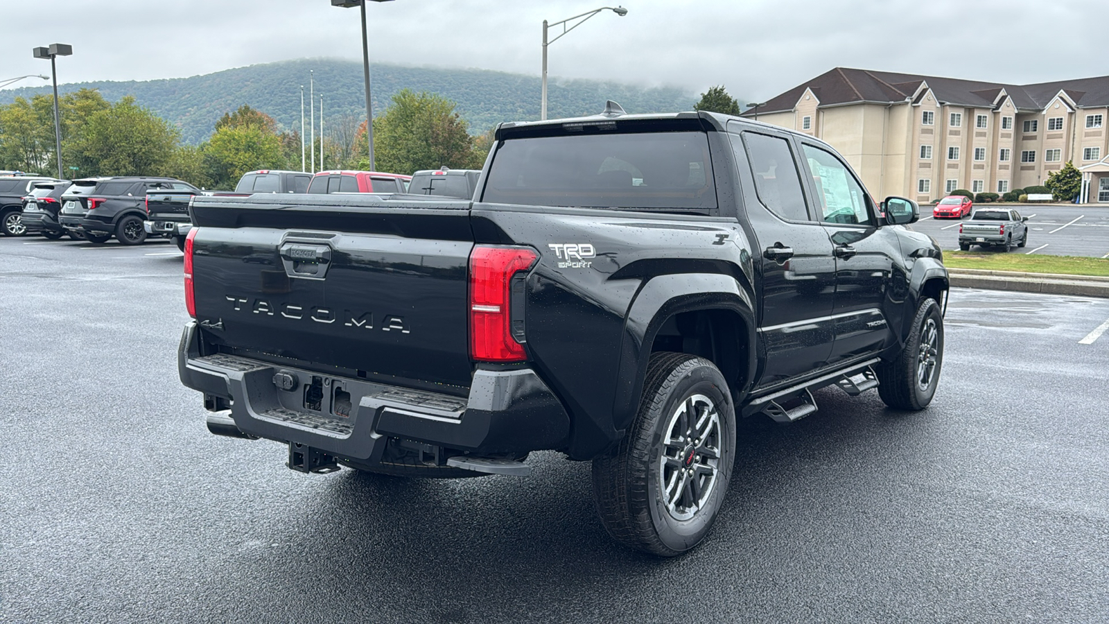 2024 Toyota Tacoma TRD Sport 5